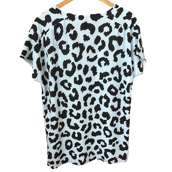 Buddy Love Muted Light Blue Sheath V-Neck Fully Lined Dress Black Animal Print - Picture 4 of 5